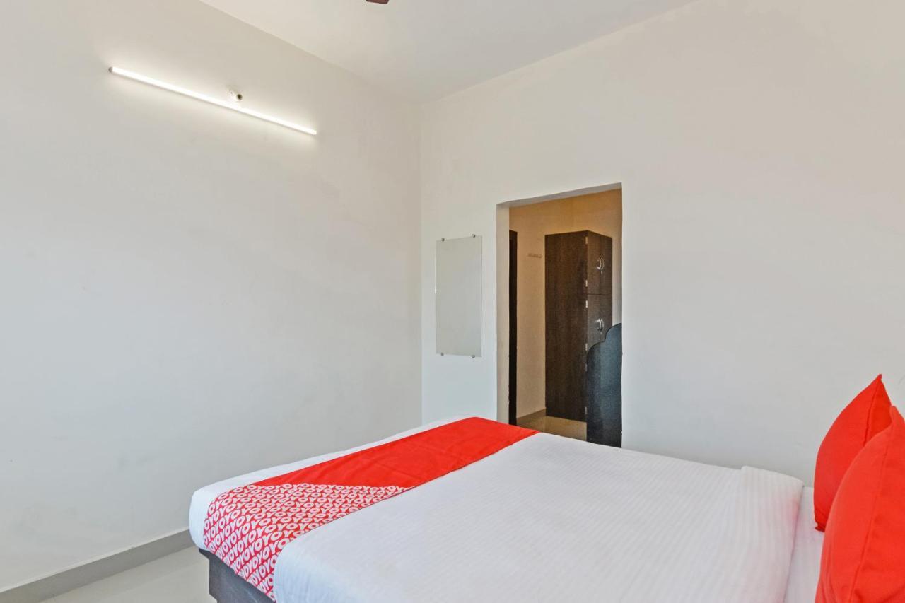 Collection O 24126 Hotel Sai Sagar Dehu Экстерьер фото