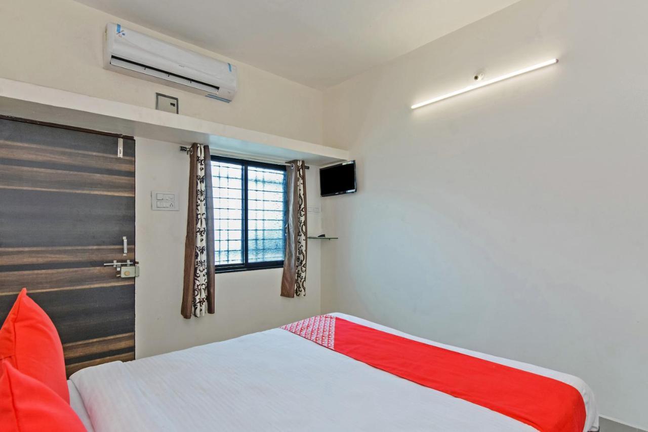 Collection O 24126 Hotel Sai Sagar Dehu Экстерьер фото