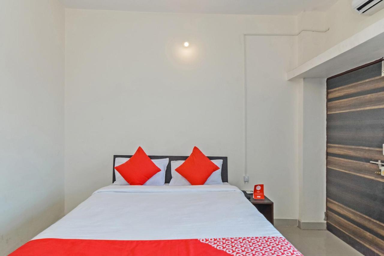 Collection O 24126 Hotel Sai Sagar Dehu Экстерьер фото